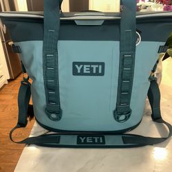 Yeti M30