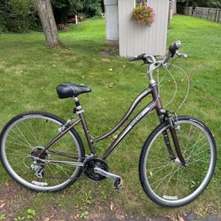 Giant Cypress Hybrid Bike
