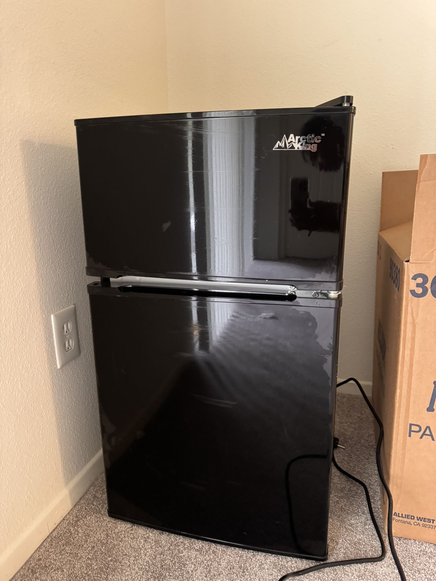 Mini Fridge