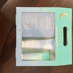 Pacifica Wake Up Beautiful Beauty Sleep Set