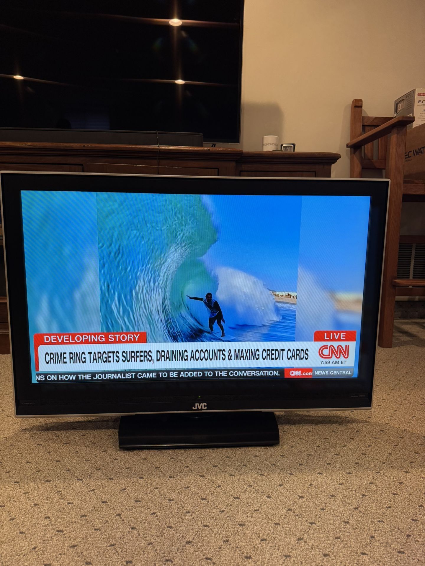 37” JVC LCD TV
