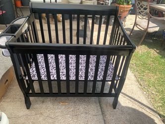 Baby Black Solid Wooden Mini Crib