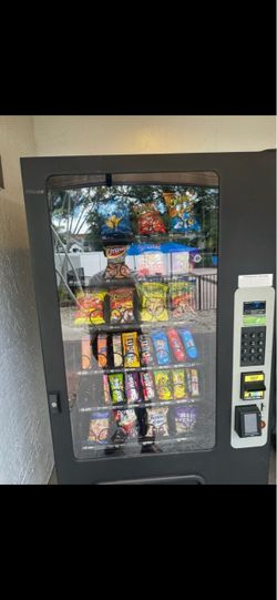 Snack Vending Machine
