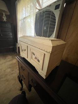 Chest box