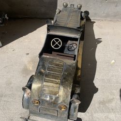Metal Decorative Car