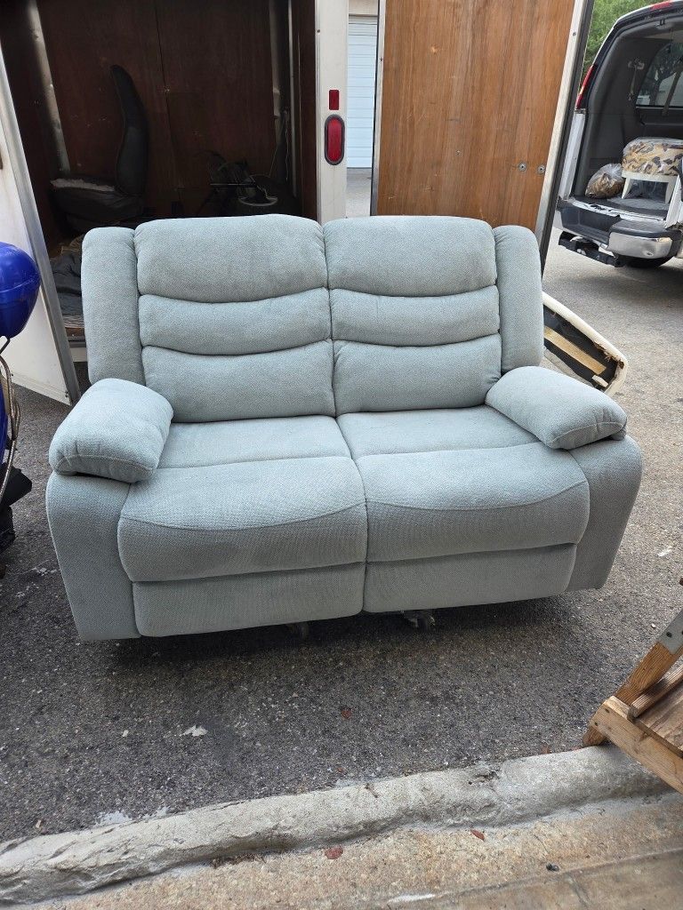 Loveseat & Recliner Sofa