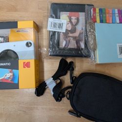 Kodak Printomatic Instant Camera 