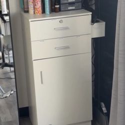 Trolly For Hair Station 