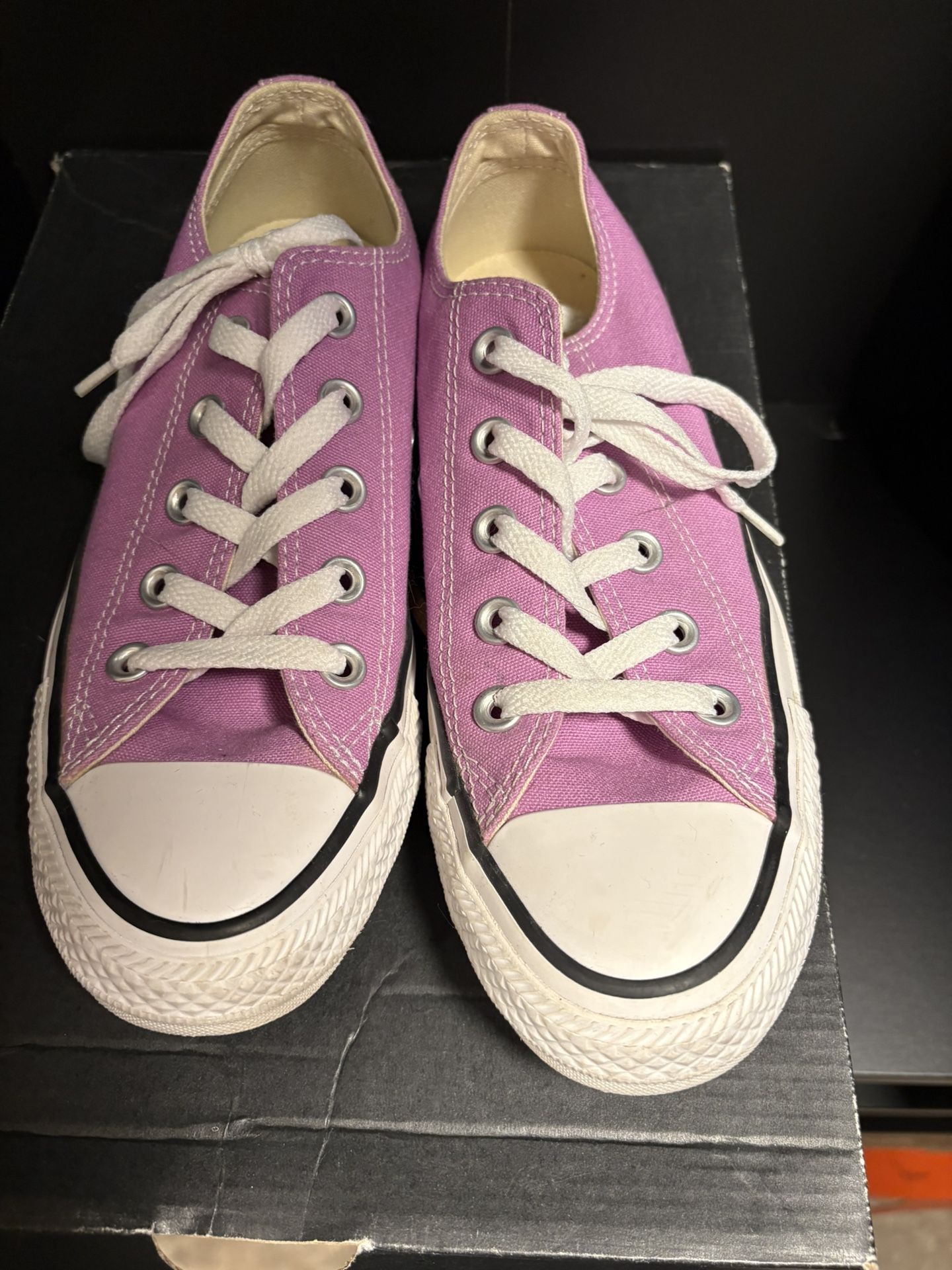 Converse Low