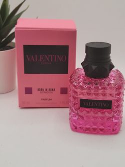 Valentino
Born in Roma Donna Extradose Parfum
1 fl ⭐️