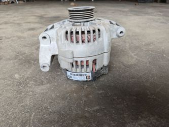 Alternator for 2.2 GM Ecotec Cavalier Malibu Grand Am ion Vue 105AMP 12V