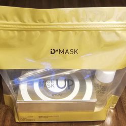 D'MASK....FACE UP MASK ANTI-AGING SKIN GEL....INSTANT LIFTING EFFECT.....2 TREATMENTS  FOR ALL SKIN .....NEW....$ 25
