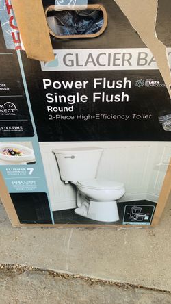 Toilet glacier bay new $100