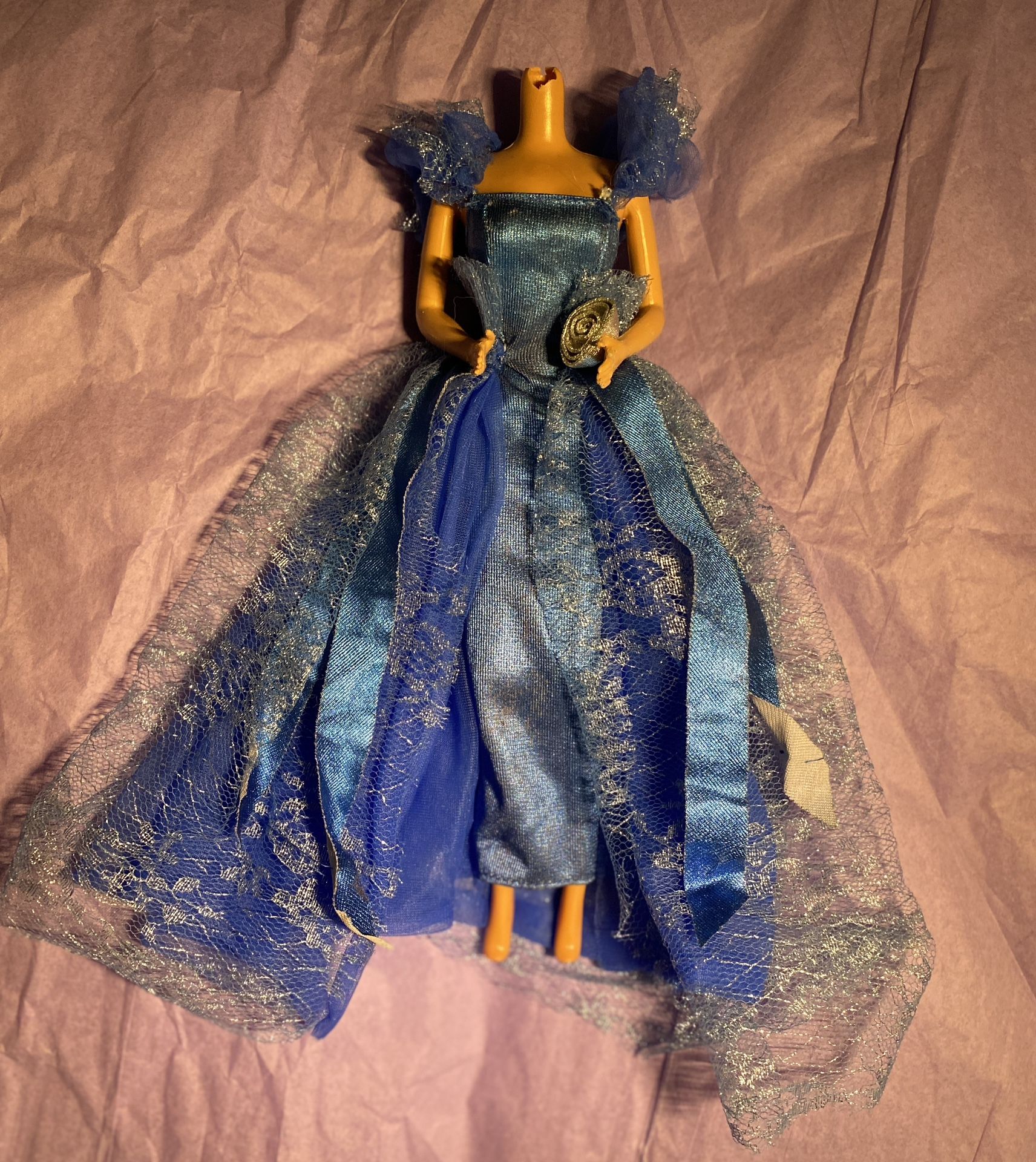 BARBIE BALL GOWN VINTAGE 1990s