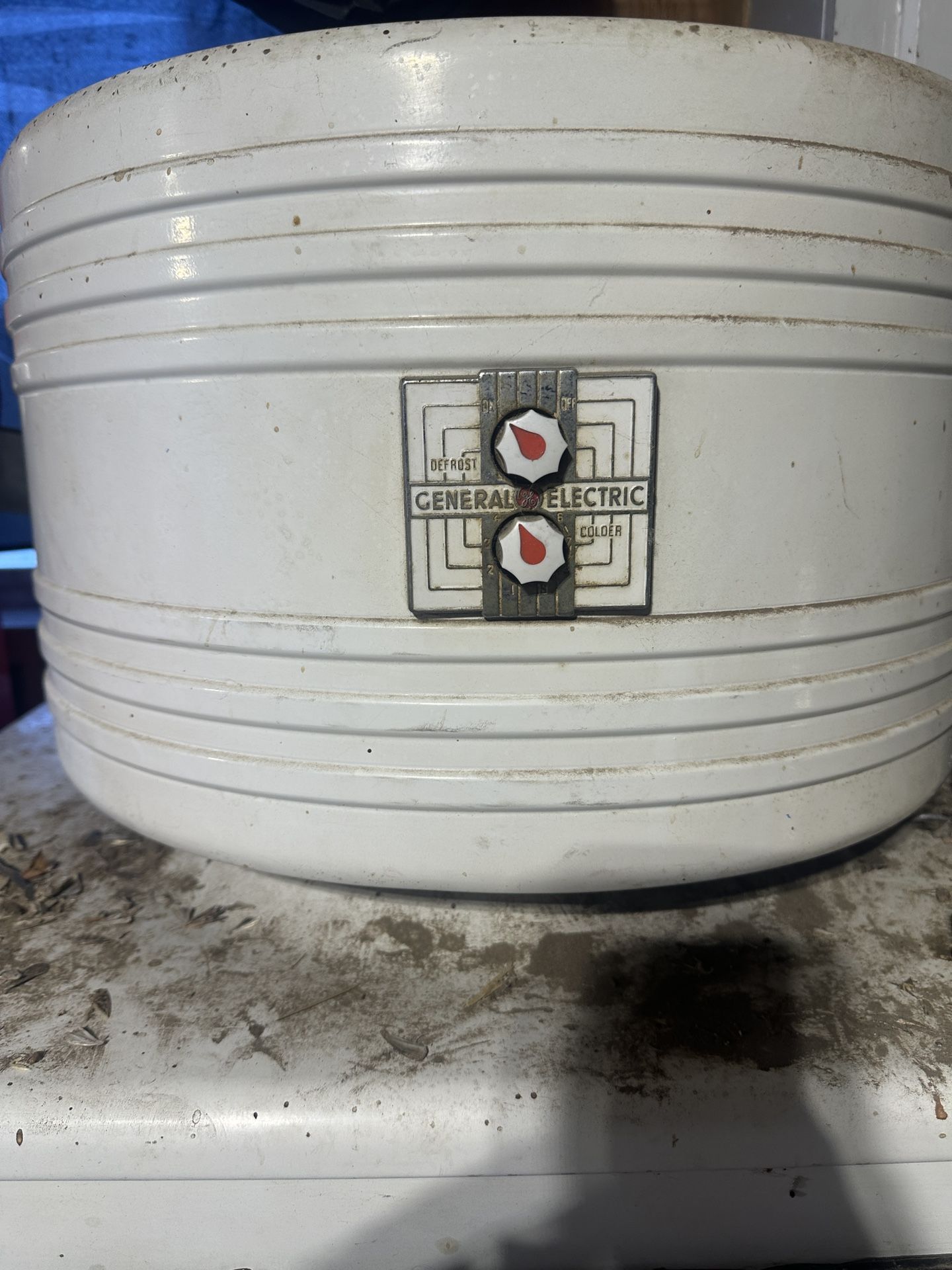 Vintage 1930’s General Electric Refrigerator