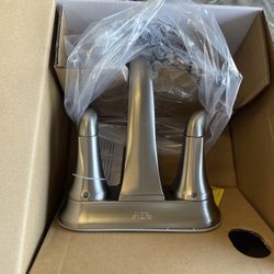 Pfister Ladera 4 in. Centerset Double Handle Bathroom Faucet in Spot Defense Brushed Nickel