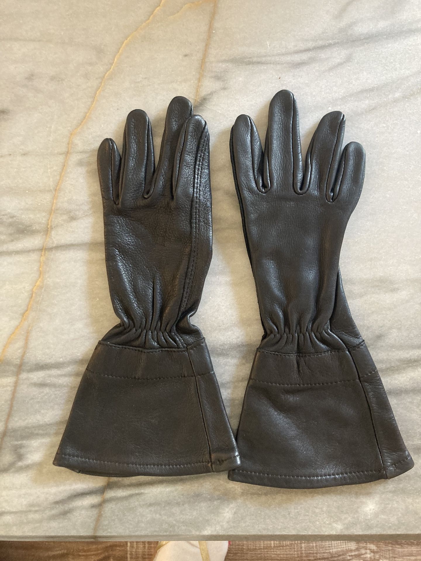 Leather Gloves SZ S Motorcycle Gauntlet Cuffs Go Over The Jacket