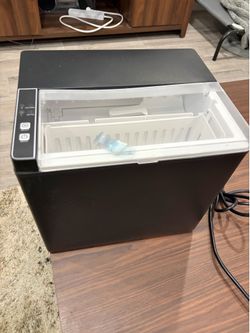 Ice maker