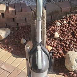 Dirt Devil endura max vacuum sweeper. carpet Hard floor. spin Pro 3 brush roll clean path. guaranteed to work