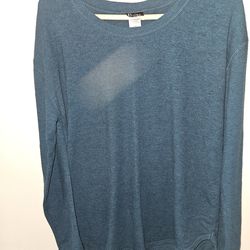 Womens sweater size L