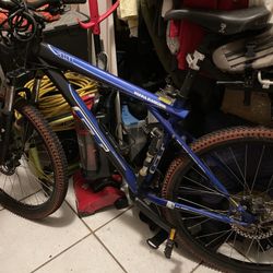 Avalanche GT 3.0 Mountain Bike