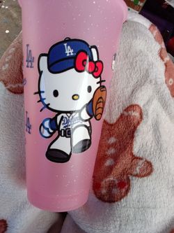 Plastic cups