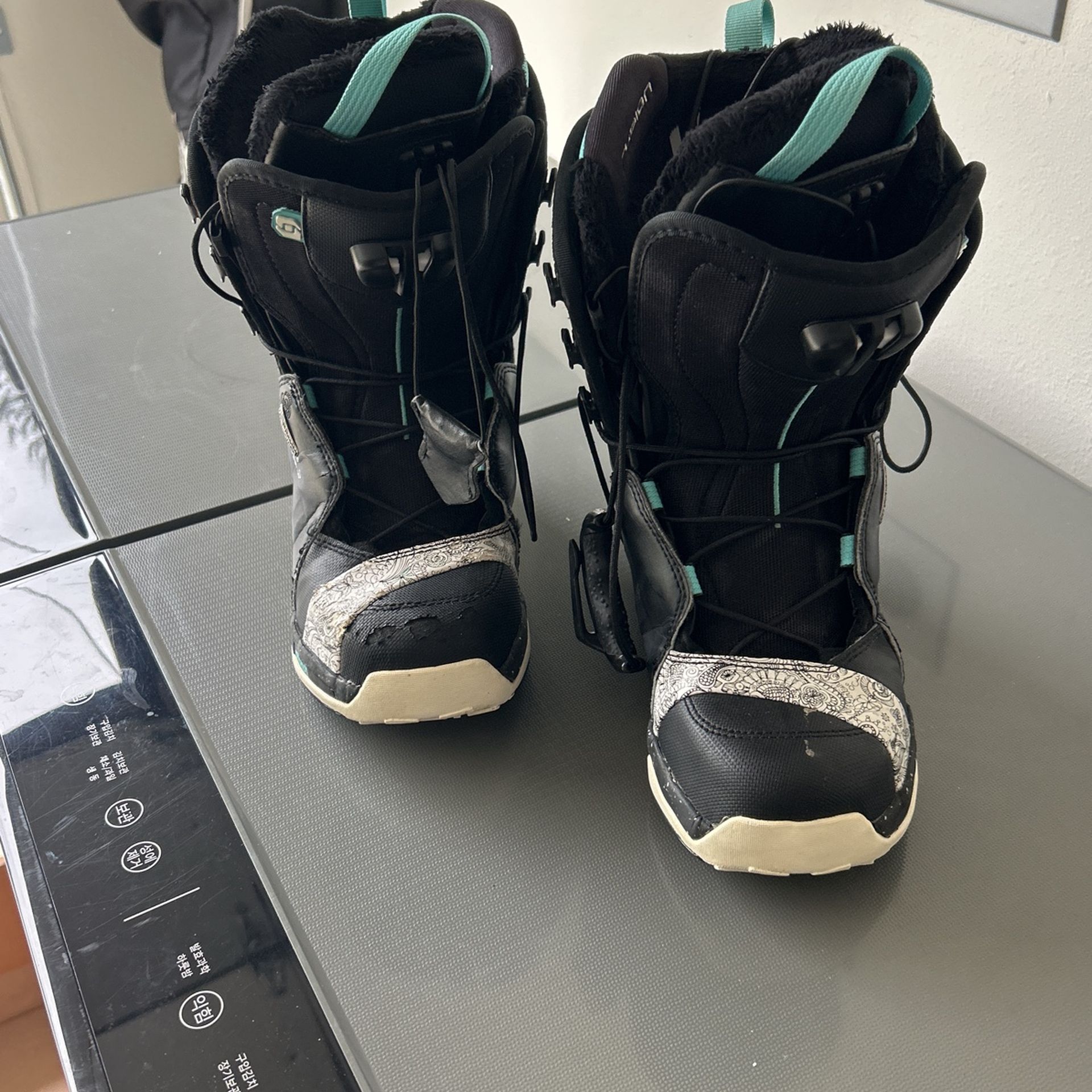 Snow Board Boots Size 6.5