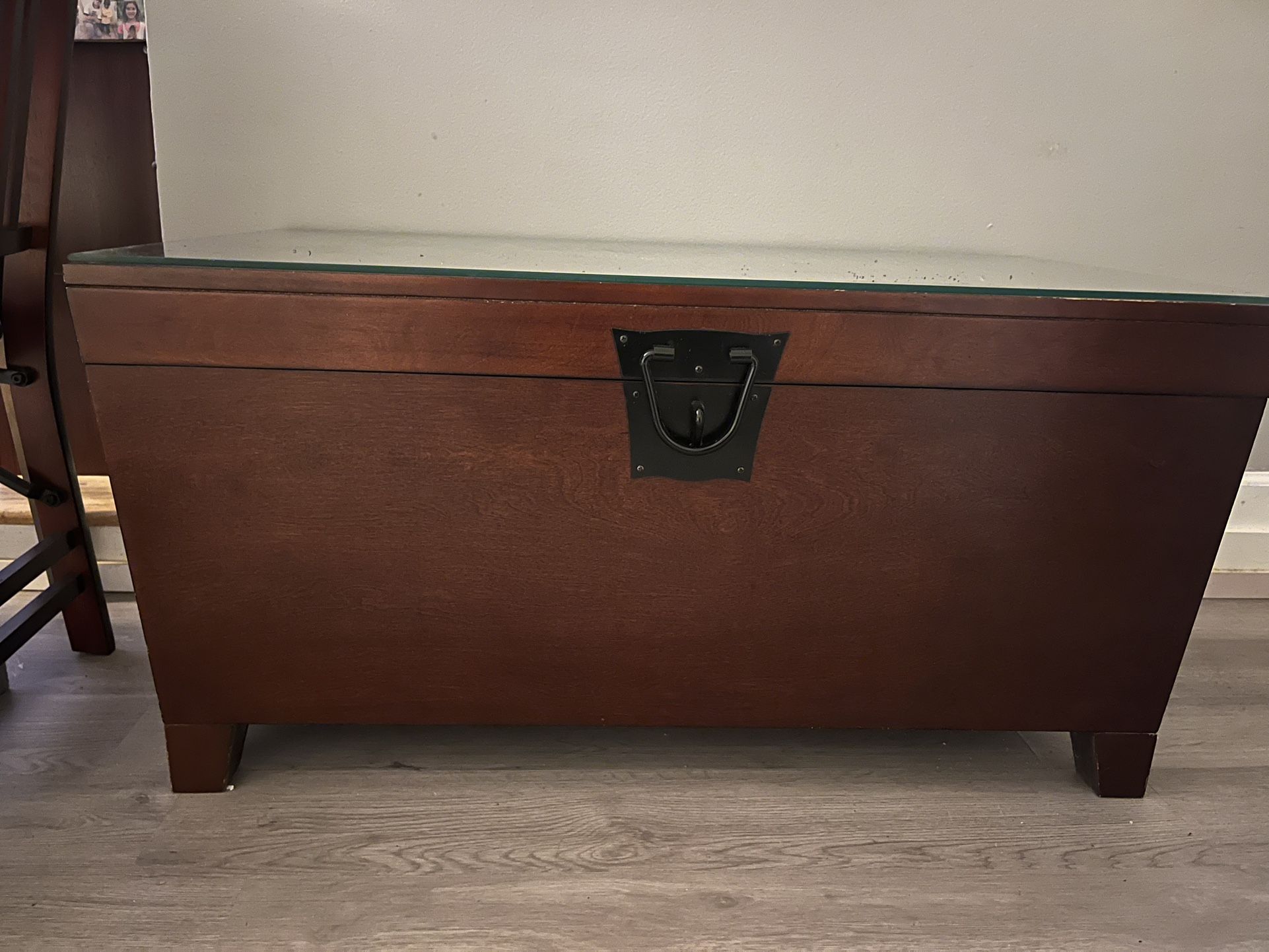 Matching Coffee Table End Table Set