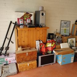 Computer Monitor Juicer Stereo Car Seat Baby Clothes