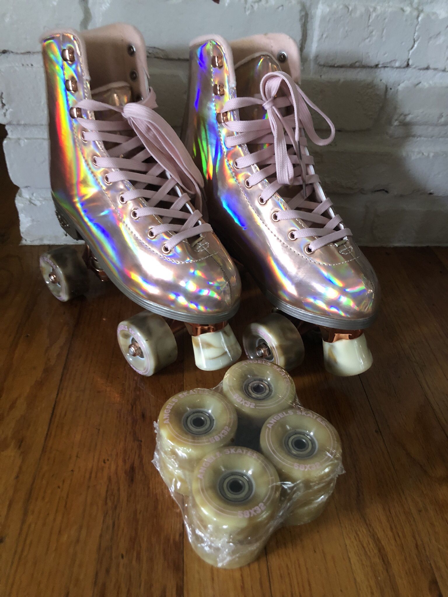 Roller Skates πΌ π