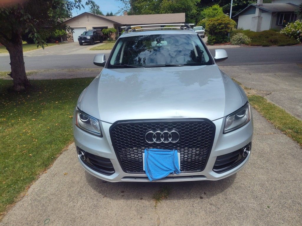 Audi Q5 PREMIUM PLUS QUATTRO 2.0t