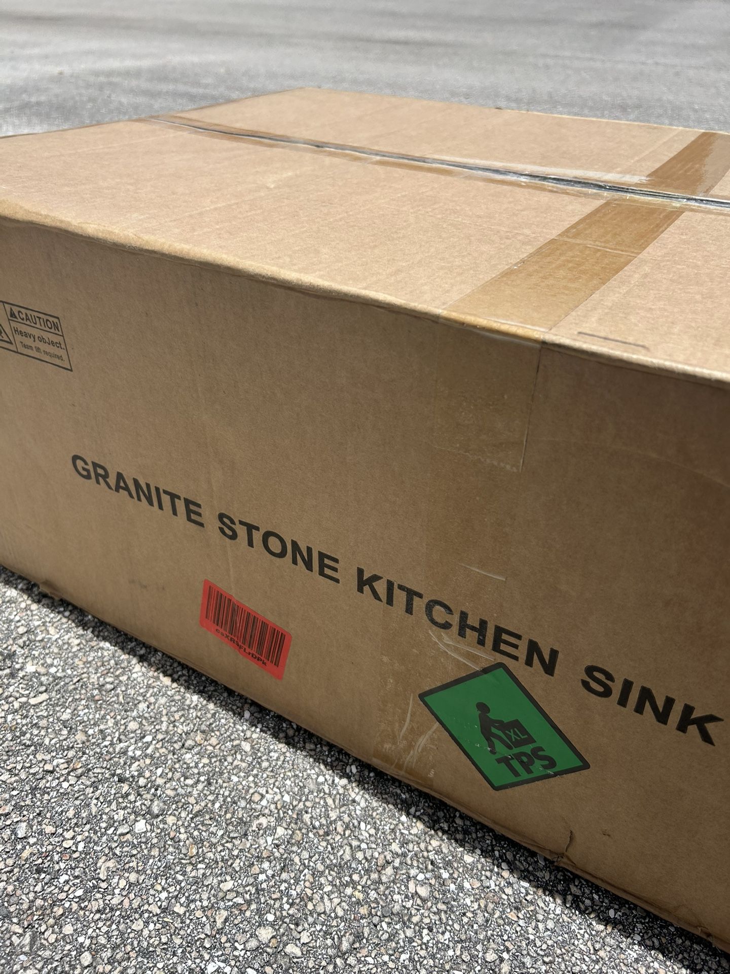 QU - 812 Quartz 32.5 in. Large Single Bowl Undermount Kitchen Sink in White
