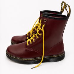 Dr. Martens Zavala Burgundy Leather Boots Women’s US 7 UK 5 EU 38