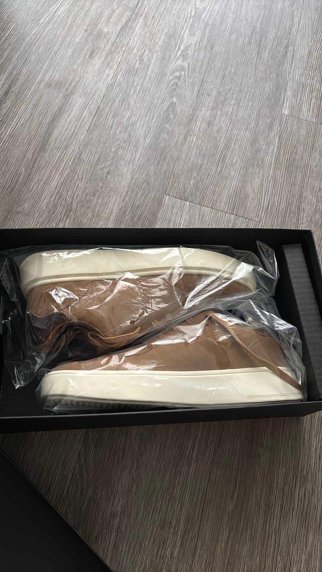 Allen Edmonds Men Sneakers