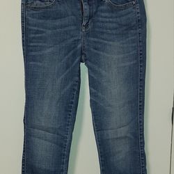 Ana Jeans