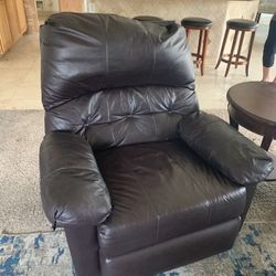Comfortable Recliner / Rocker