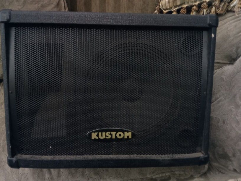 Vintage Kustom Guitar Amp