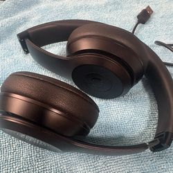 WIRELESS BEATS. SOLO 3   