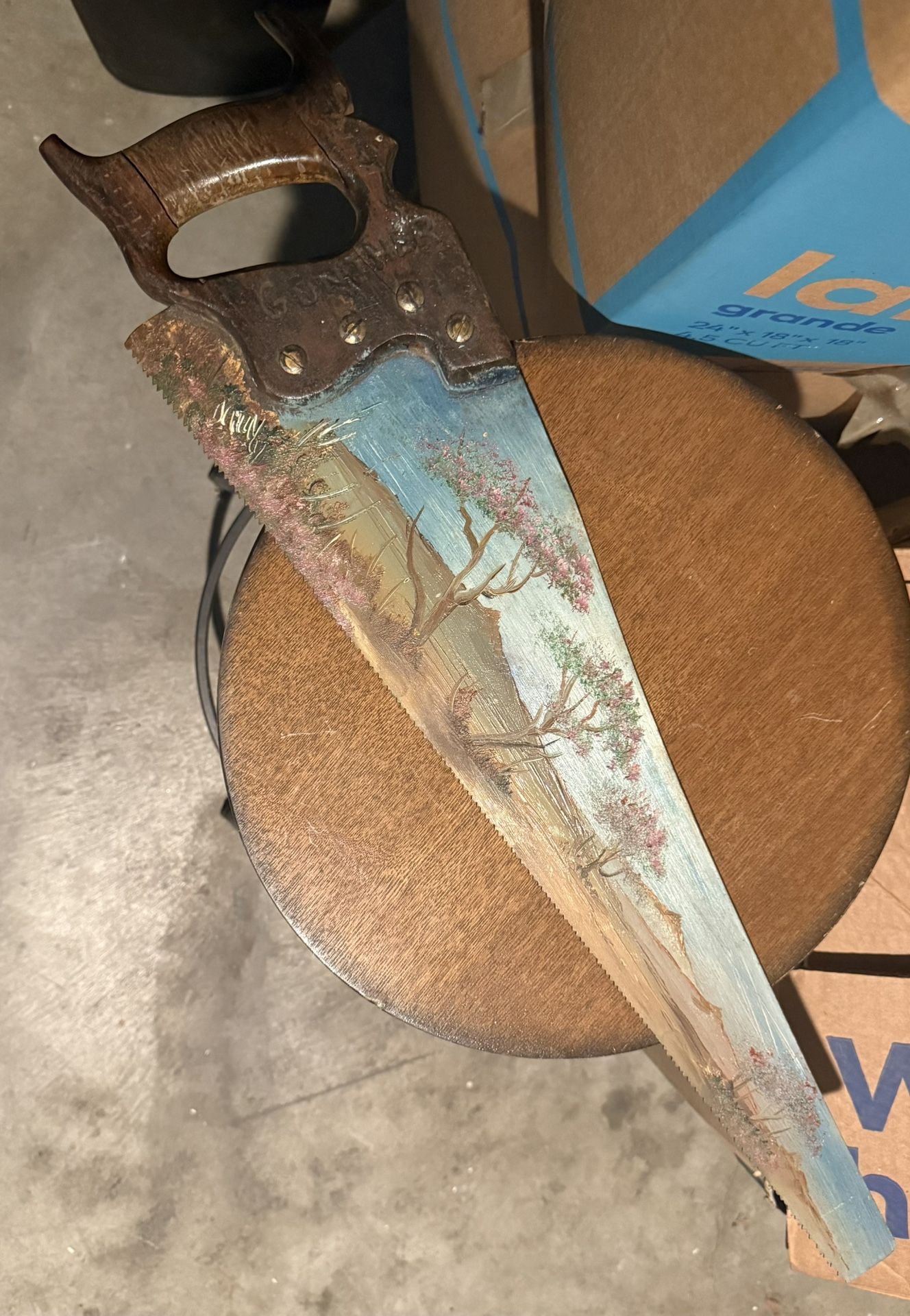 Vintage Hand-Painted Saw – Rustic Wall Décor