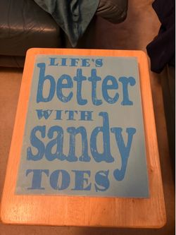 Sandy Toes Sign