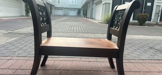 Wooden Bench with fine leather seat