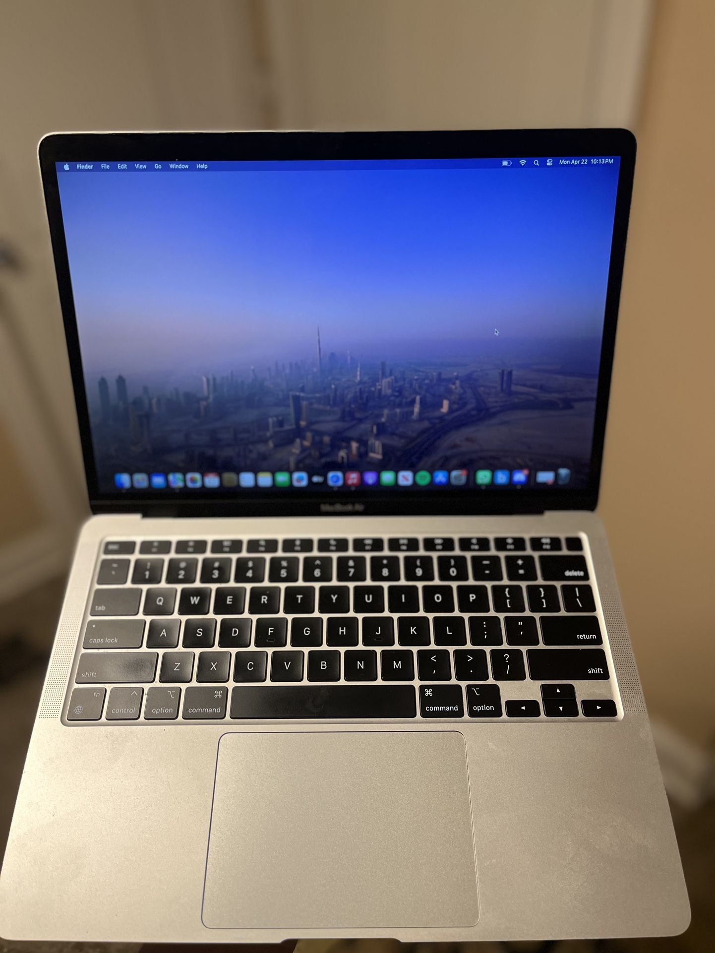 2020 MacBook Air M1 