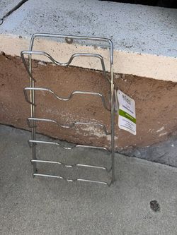 Eyelets Chrome Cabinet Door Lid Rack