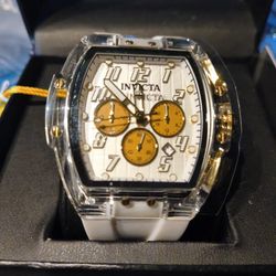  Invicta Watch 
