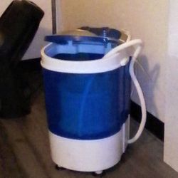 Mini Portable Washing Machine $40