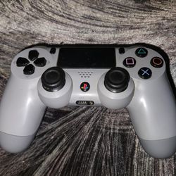 Sony Ps4 20th Anniversary Limited Edition Controller "Hard to Find" 