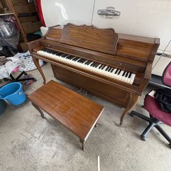 Acrosonic Piano
