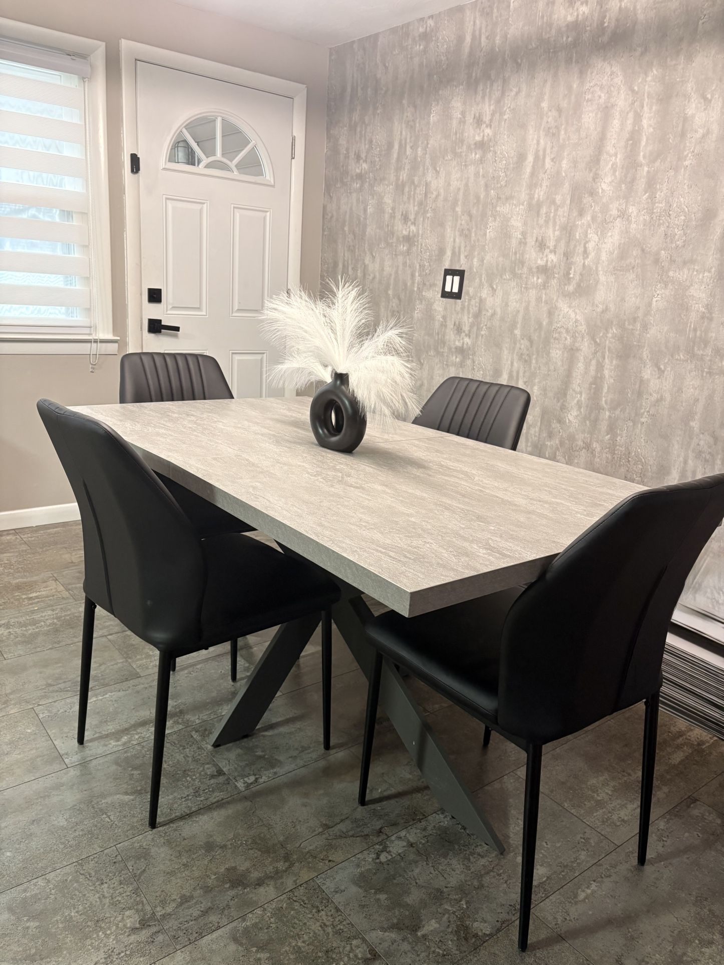 Expandable Dining Table Set (6 Chairs)