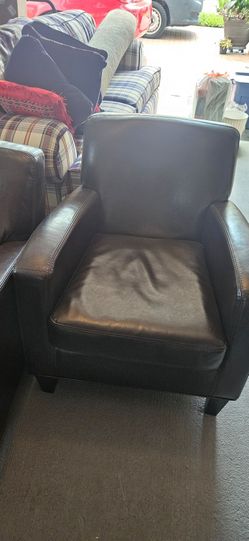 2 leather chairs