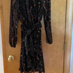 GUESS dress that is PERFECT for a Fall Date Night!